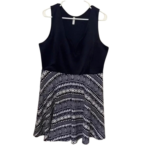 🔥5 PC Bundle Deal Plus Size 3X🔥 - Picture 2 of 14